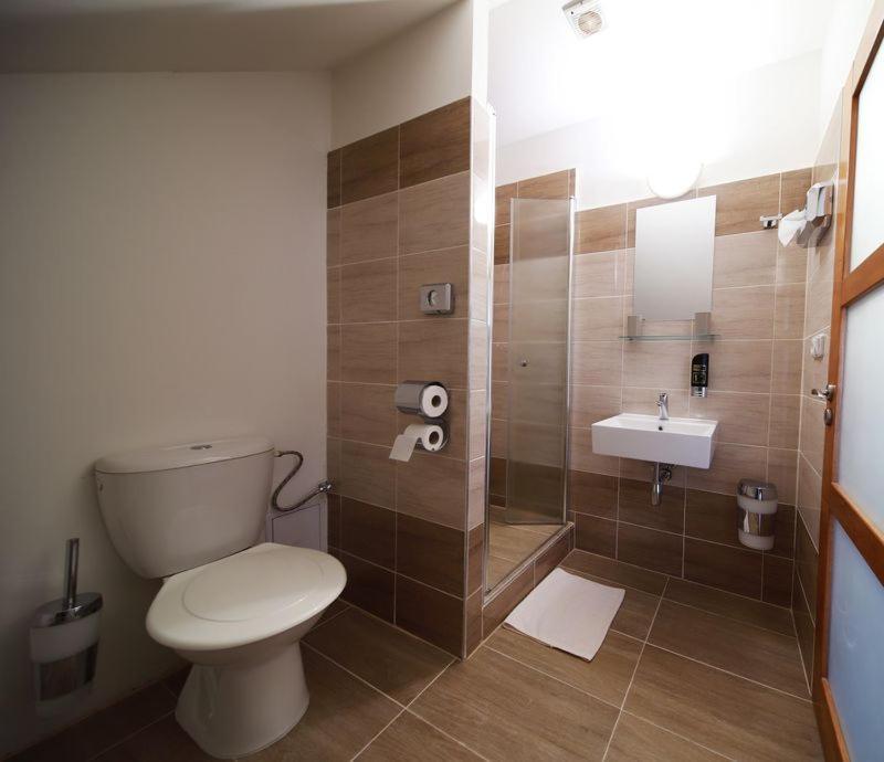 Pension Harmonie -Self Check-In Kolin Exterior photo