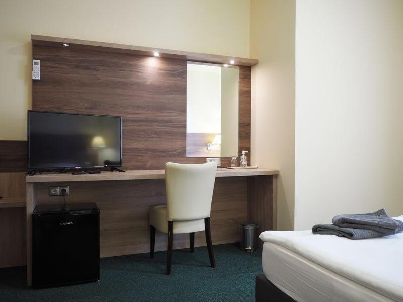 Pension Harmonie -Self Check-In Kolin Exterior photo