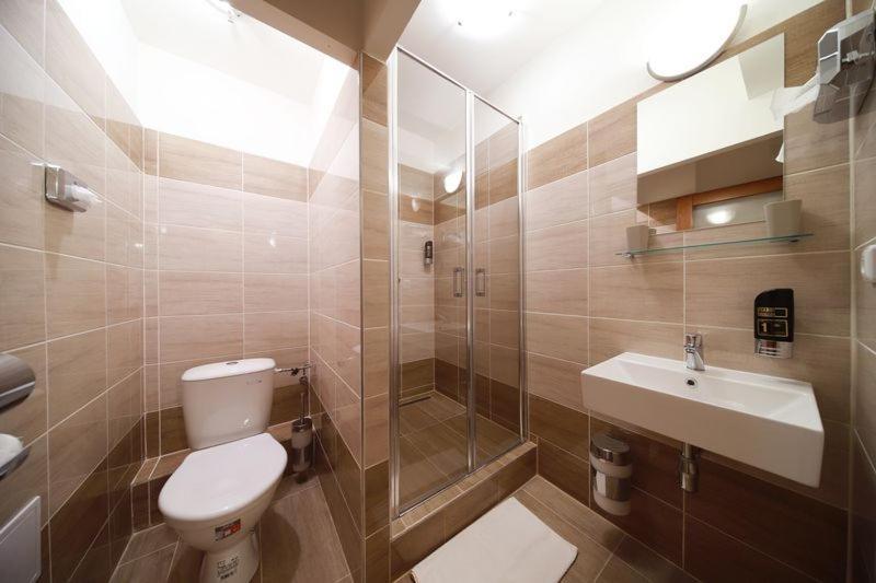 Pension Harmonie -Self Check-In Kolin Exterior photo